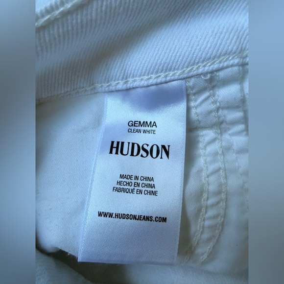 Hudson Jeans Mid-Rise Gemma Jean Shorts Size 26 Crisp White - Picture 9 of 9